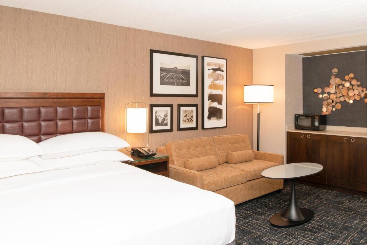 Sheraton Ann Arbor Hotel Buitenkant foto