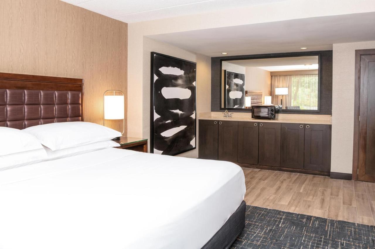 Sheraton Ann Arbor Hotel Buitenkant foto